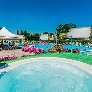 Blu Marlin Natural Appart hôtel